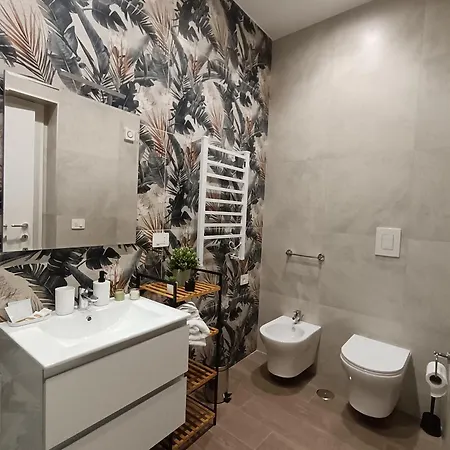Apartment Realia *